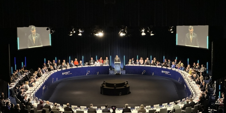 “Відновлення справедливості для України”: в конференції в Гаазі беруть участь 57 країн