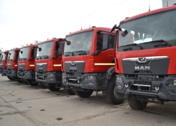 Миколаївські енергетики отримали 6 автовишок для ремонтних робіт (ФОТО)