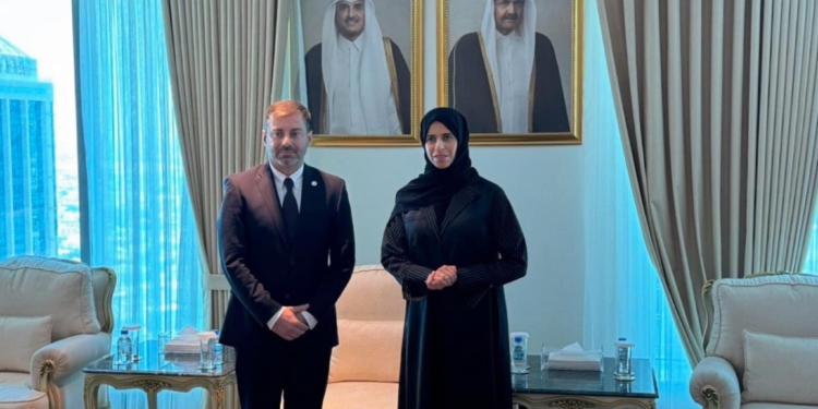 Україна передала Катару список з іменами українських дітей, які утримуються в росії