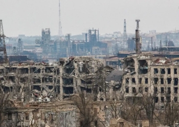 Путінські помічники: німецькі компанії допомагають російським окупантам відбудовувати зруйнований ними же Маріуполь – розслідування (ВІДЕО)
