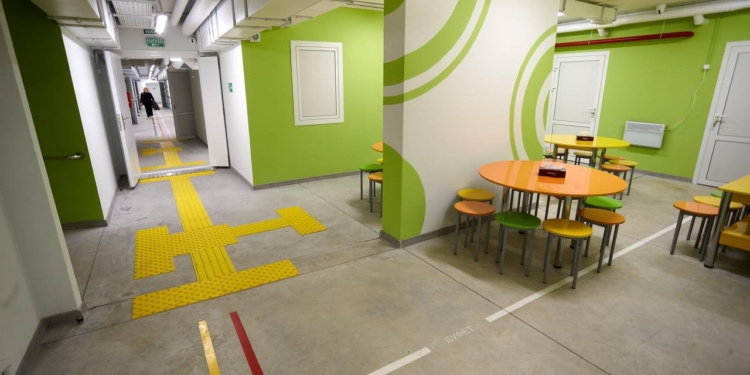 У Харкові побудували підземну школу на 900 учнів. І вона така не остання (ФОТО)