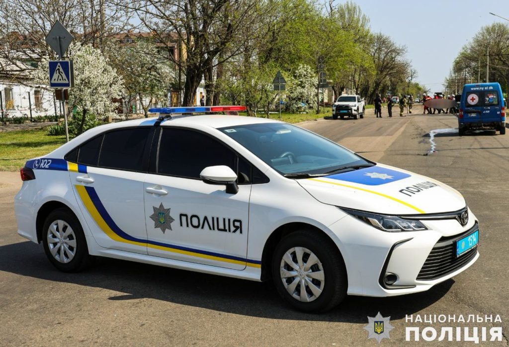 Поліція показала наслідки ракетного удару в Миколаєві (ФОТО, ВІДЕО) 1