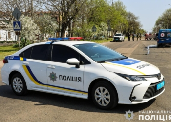 Поліція показала наслідки ракетного удару в Миколаєві (ФОТО, ВІДЕО)