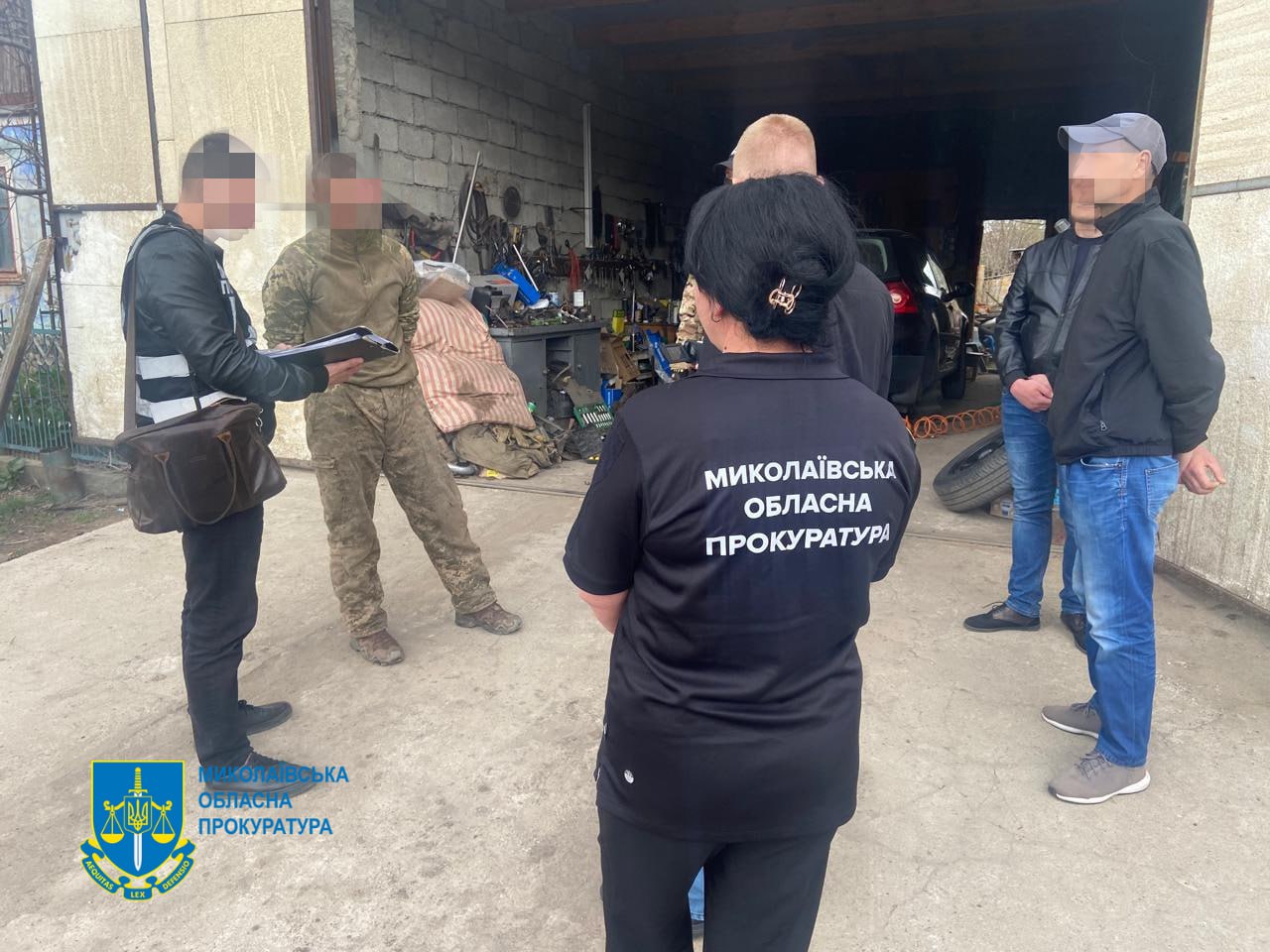 На Миколаївщині затримали зброярів – самі виготовляли у Вознесенську, самі продавали (ФОТО)