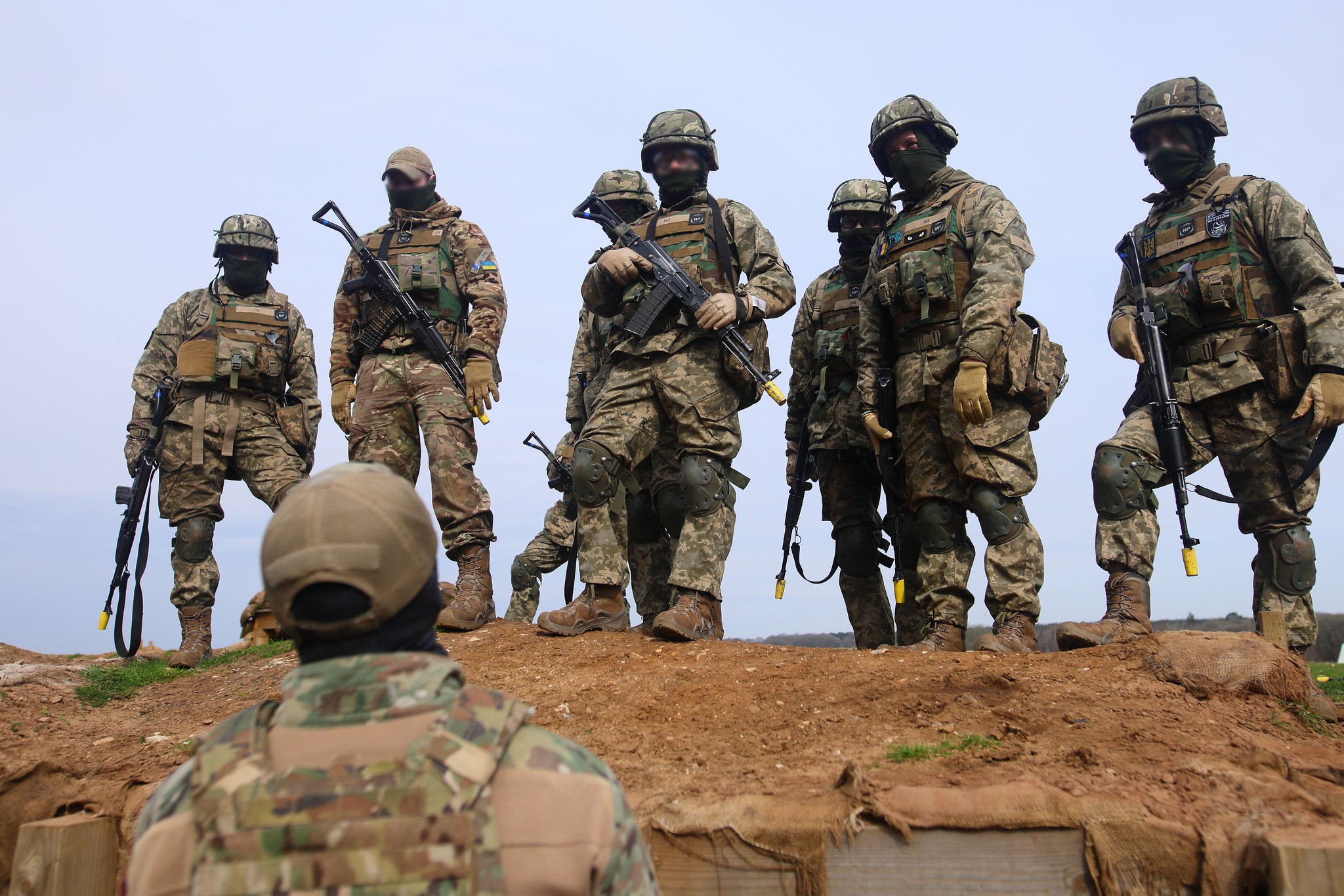 Інструктори із Данії навчають українських військових у Великій Британії (ФОТО)