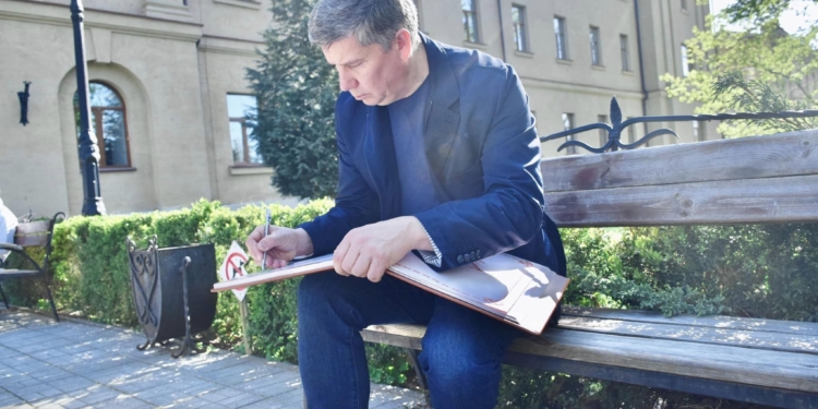 Коли з економікою не виходить. У Миколаєві створять «Мистецький хаб» (ФОТО)