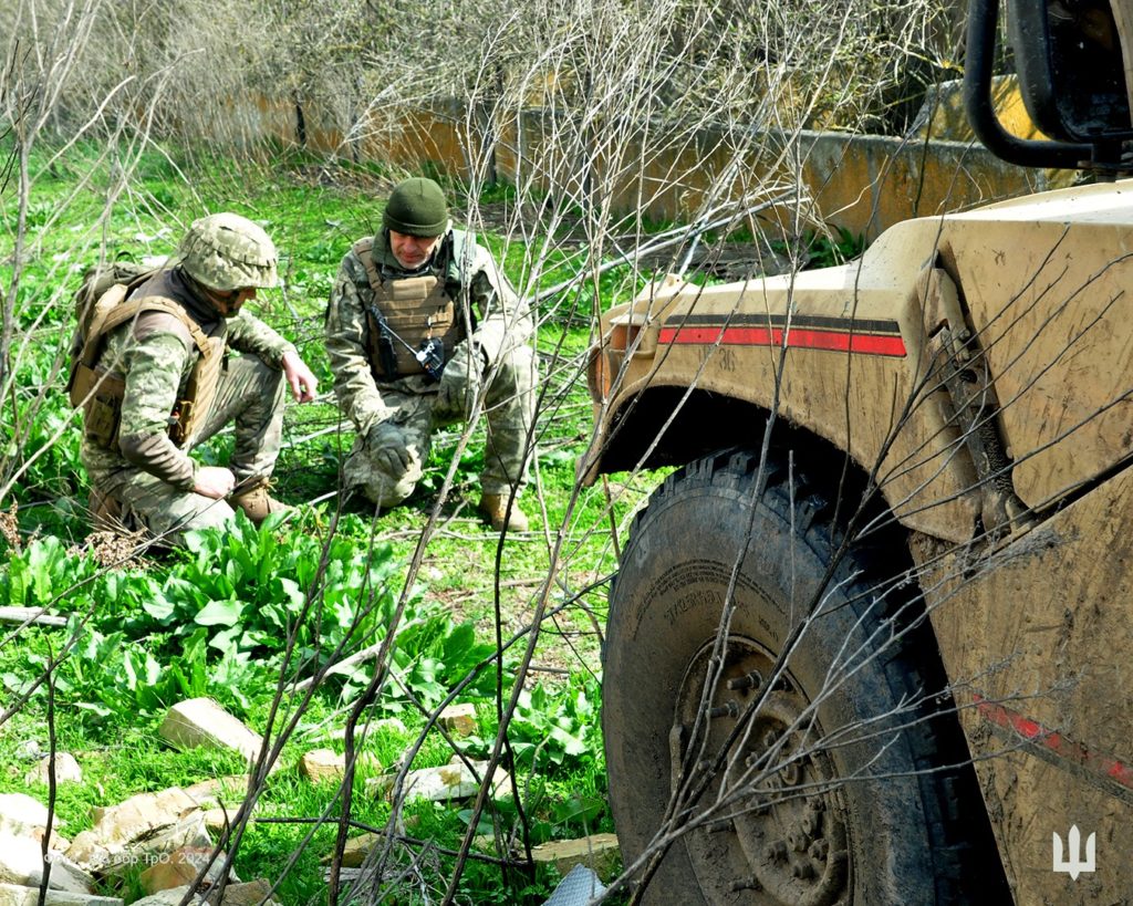 Миколаївські тероборонівці: група саперів «Виводок» знешкодила понад 8 тисяч російських боєприпасів (ФОТО) 14