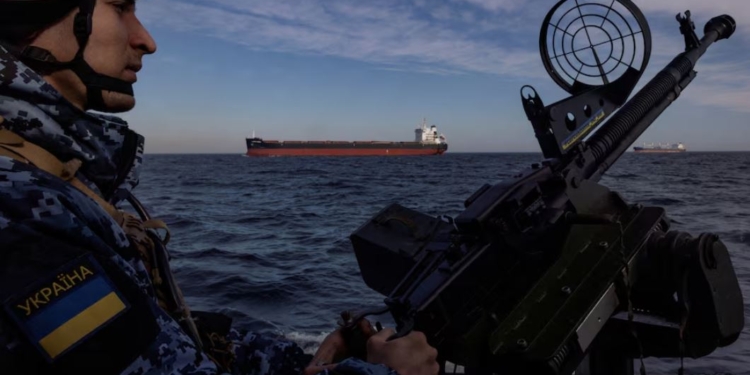 Туреччина, Україна і РФ майже досягли угоди про судноплавство у Чорному морі. Україна в останній момент вийшла з переговорів, – Reuters