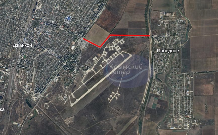На аеродромі в Джанкої, який досі горить після вибухів, фіксували також пускові установки С-300/С-400 3