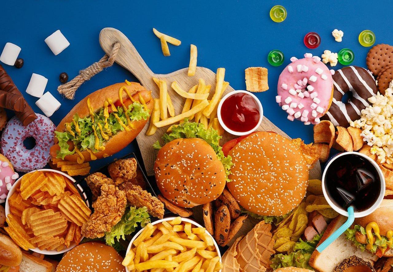 МОЗ перевірив вуличну і магазинну їжу на вміст трансжирів. Висновок – все ще гірше