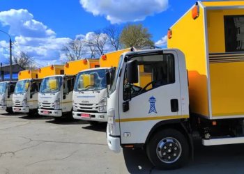 Миколаїв отримав 10 нових аварійно-ремонтних машин українського виробництва. І це хороший приклад (ФОТО)