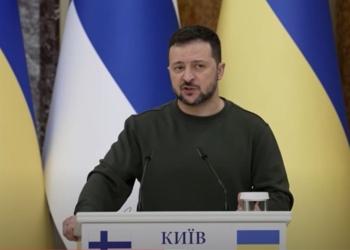 Зеленський відповів тим, хто засуджує удари України по “цивільній” інфраструктурі РФ (ВІДЕО)