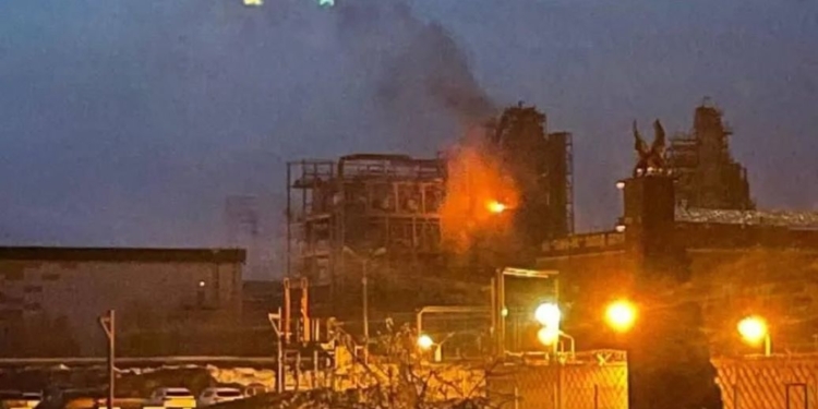 СБУ та ЗСУ влаштували “феєрверк” на військовому аеродромі РФ “Кущевськ” та Слов’янському НПЗ