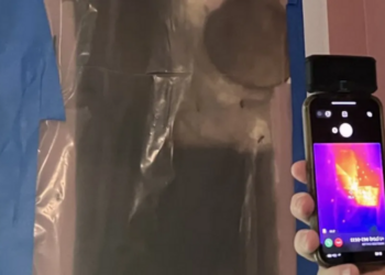 Маленька дівчинка скаржилаь на монстрів у своїй спальні. І виявилась права (ФОТО)