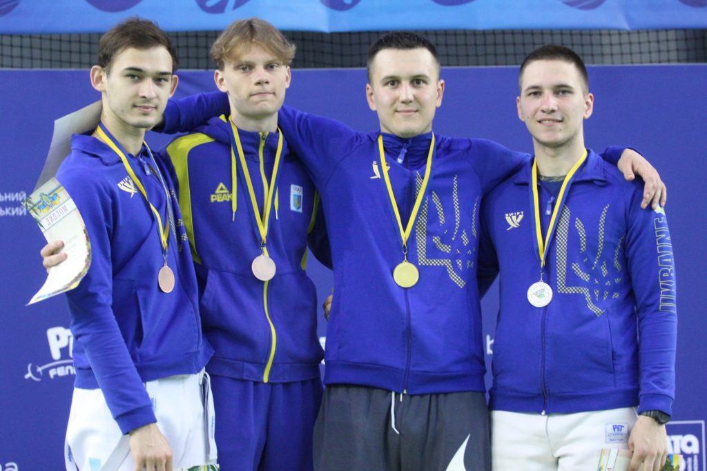 Золотий дубль шаблістів з Миколаєва на чемпіонаті України U-23 2024: Богдан Боговін та Олександра Бондар захистили свої титули чемпіонів України (ФОТО) 2