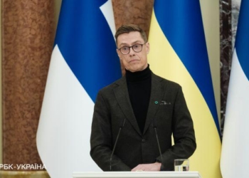 Президент Фінляндії: «Єдиний шлях до миру в Україні лежить через поле бою»