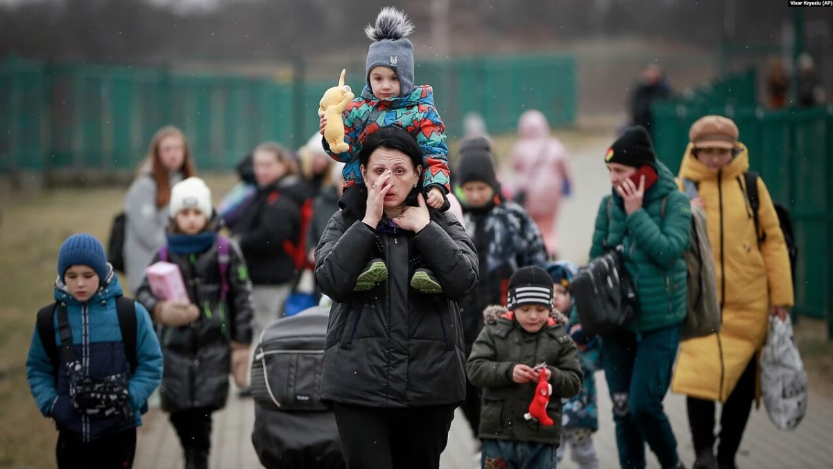З початку повномасштабної війни до Литви прибуло понад 3400 українських дітей без батьків