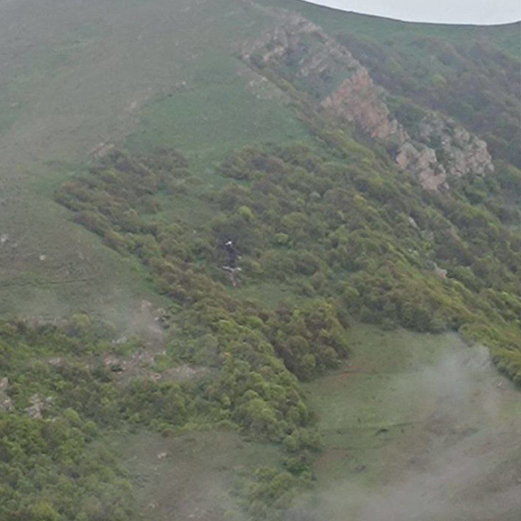 Рятувальники знайшли залишки гелікоптера президента Ірану. Ймовірно, всі загинули (ФОТО) 1