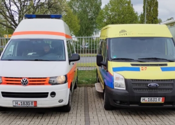 Миколаїв отримав 2 медичні автомобілі від Ганновера – вони будуть працювати в ЛШМД