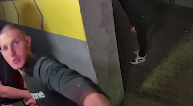 Мер Миколаєва показав вандалів, які влаштували бійку в укритті, а потом зламали відеокамеру (ВІДЕО)