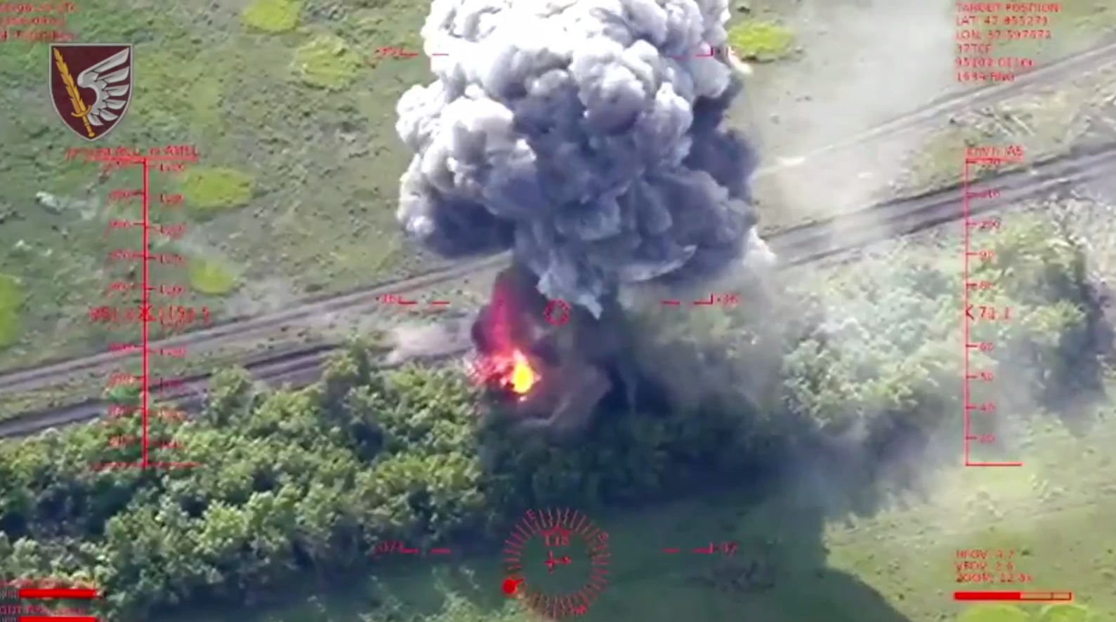 Миколаївські десантники «мінускули» за тиждень 100 окупантів, 2 танки, 5 БМП та декілька ракетних комплексів в районі Новомихайлівки (ВІДЕО)