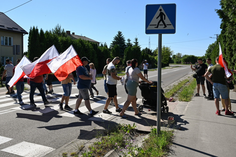 Польські фермери знову протестують - тепер через низькі ціни на полуницю (ФОТО) 1