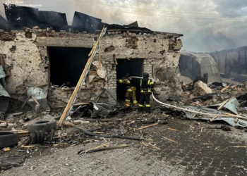 Внаслідок ракетної атаки на Снігурівку на Миколаївщині 2 людей загинуло, 5 постраждали (ФОТО)