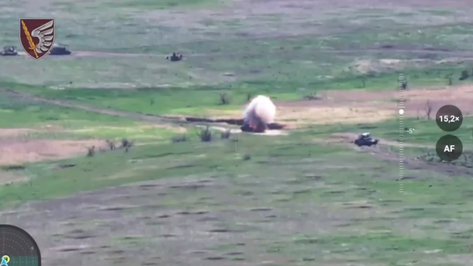 Мінус 2 танки, 6 бронемашин та більше 80 окупантів: вдале полювання миколаївських десантників в районі Новомихайлівки (ВІДЕО)