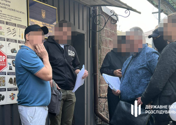 На виході із СІЗО ДБР повторно затримало ексначальника Одеського обласного ТЦК Борисова (ВІДЕО)