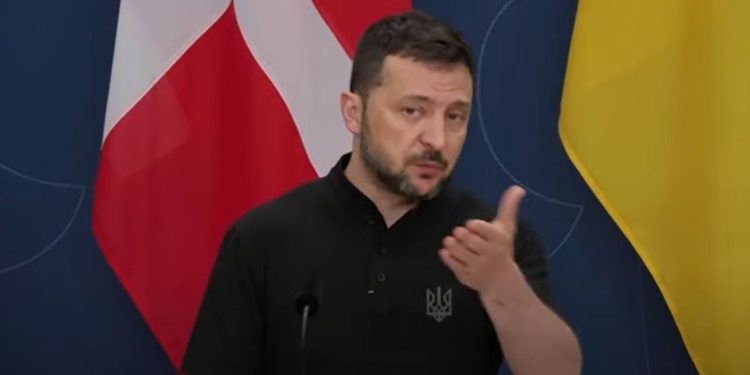 Зеленський підтвердив згоду США на удари по РФ (ВІДЕО)