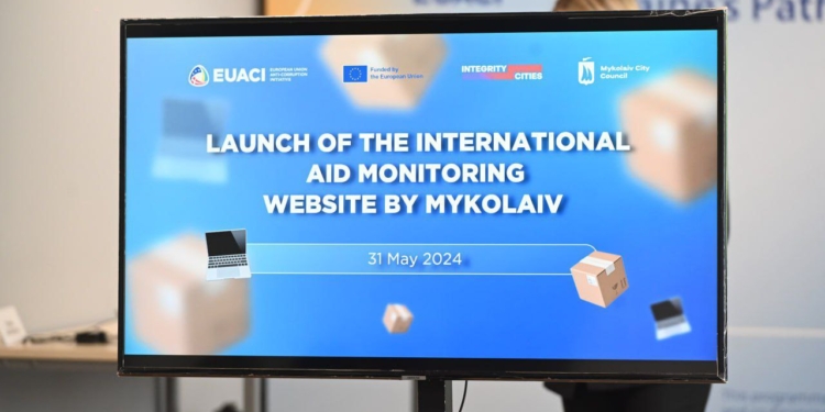 У Києві презентували сайт з моніторингу гуманітарної допомоги, яку отримував та отримує Миколаїв (ФОТО)