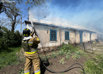 У Казанківській громаді на Миколаївщині горів житловий будинок (ФОТО, ВІДЕО)