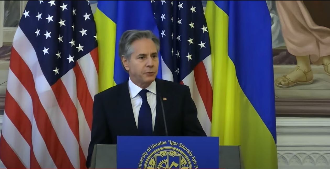 Блінкен зробив кілька заяв – про інтегровану у євроатлантичний простір Україну, мобілізацію і критичний момент війни (ВІДЕО)