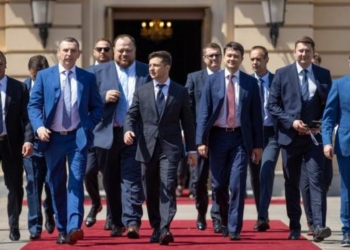 П’ять років Зеленського. З ким він прийшов до влади, а хто зараз його команда (ФОТО)