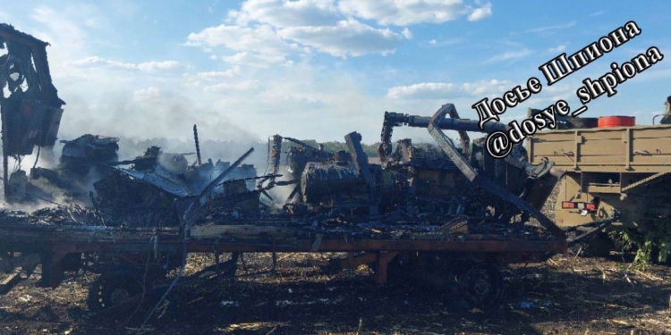 Мінус 2 установки ЗРК С-300/400 і ще дещо – результати ракетного удару по ворожій авіабазі на Донбасі (ФОТО, ВІДЕО)