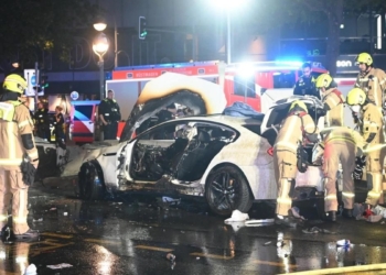 В Берліні розбився BMW на українських номерах: одна людина загинула, троє важко поранені (ФОТО)