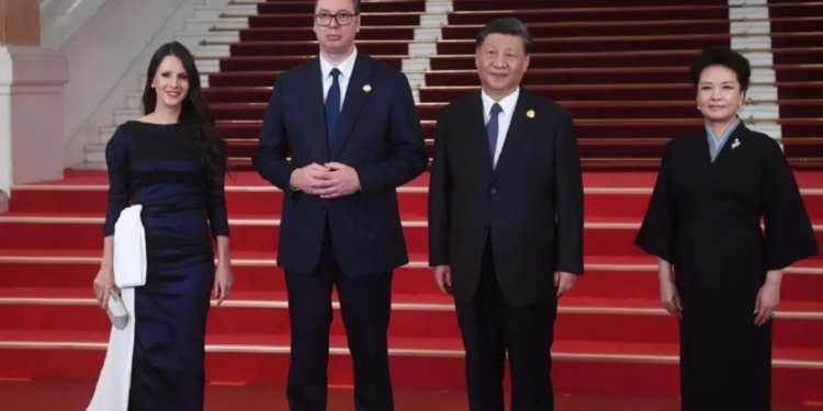 Европейське турне Сі. Сербія та Китай домовились пр “спільне майбутнє у новій добі”