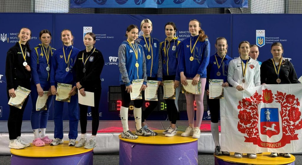 Чемпіонат України U-23 з фехтування на шаблях: усе золото їде в Миколаїв (ФОТО) 3