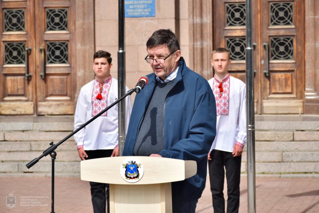 У День Європи у Миколаєві підняли Прапор ЄС (ФОТО) 4