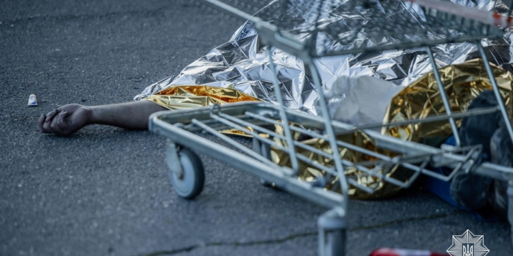 Точна кількість загиблих у Харкові невідома, поранені майже 60 людей, – Зеленський (ФОТО)