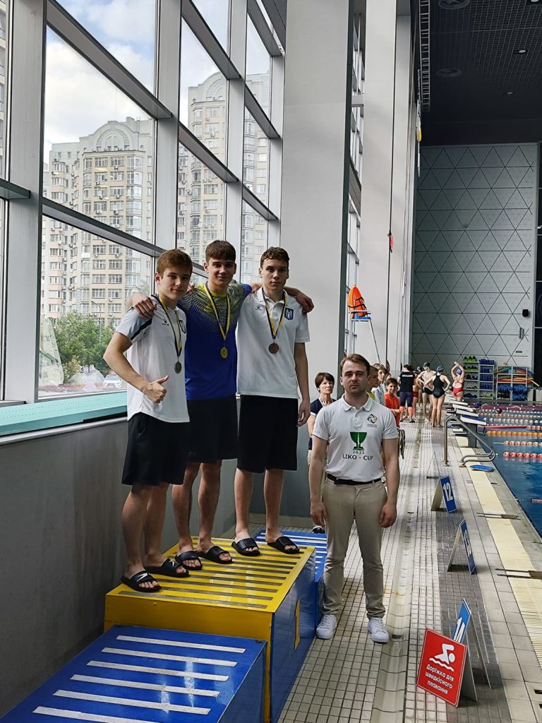 У миколаївця Максима Мірзи – вже дві нагороди юніорського чемпіонату України зі стрибків у воду (ФОТО) 6