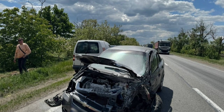 Біля Коблеве сталася ДТП за участі Chevrolet Aveo, Mitsubishi та УАЗа (ФОТО)