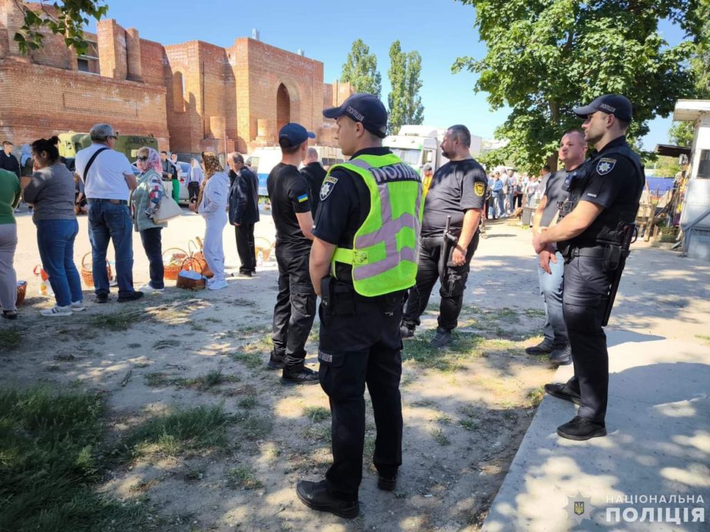 Великдень на Миколаївщині пройшов без  грубих правопорушень – поліція (ФОТО) 8