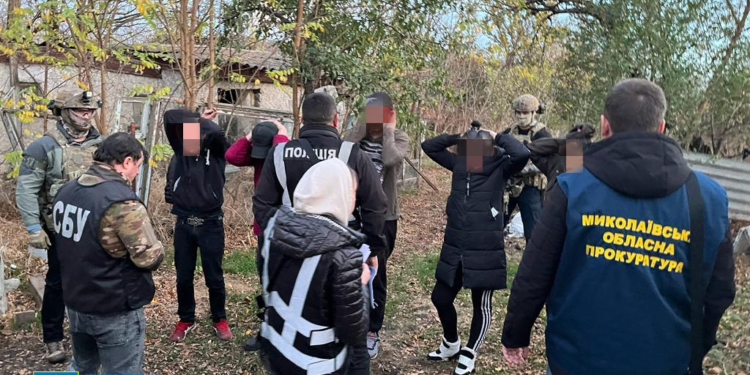 На Миколаївщині судитимуть банду наркоторговців – виготовляли теж самі (ФОТО)