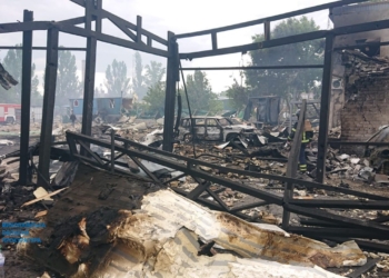 Миколаївська прокуратура почала розслідування ракетного обстрілу і показала наслідки (ФОТО, ВІДЕО)