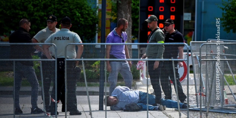 У Словаччині скоєно замах на прем’єр-міністра Фіцо – стан важкий (ФОТО, ВІДЕО)