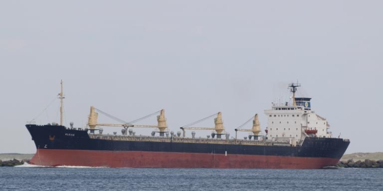 Судно, що прямувало з України в Єгипет, заблокувало Босфор