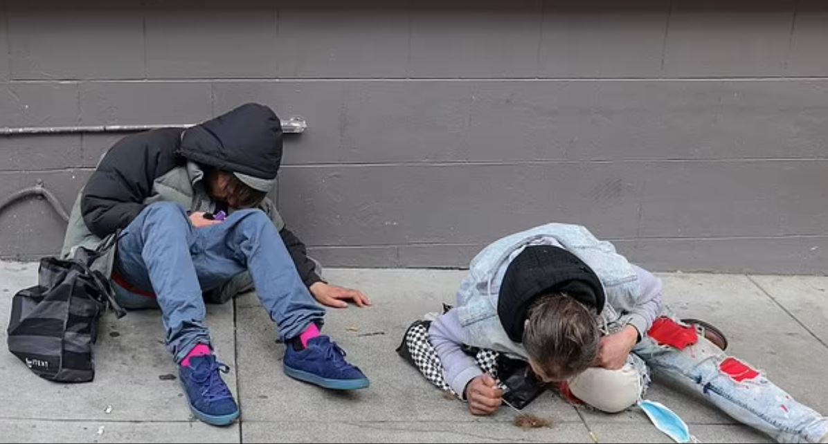 У Сан-Франциско безхатченкам роздають горілку, вино і пиво за рахунок міста. Для чого?