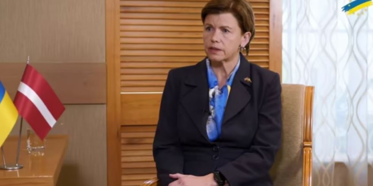 Україна вже отримала від деяких партнерів зброю з дозволом бити по РФ, – глава МЗС Латвії (ВІДЕО)