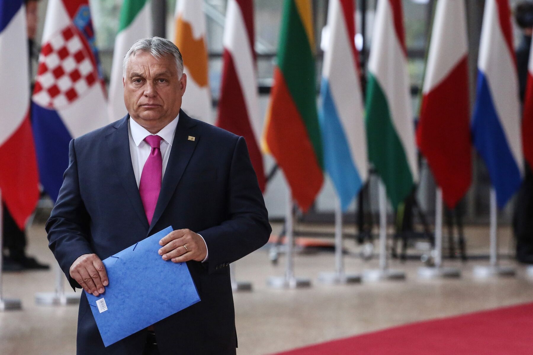 Чого насправді хоче Орбан? 7 варіантів від Bloomberg